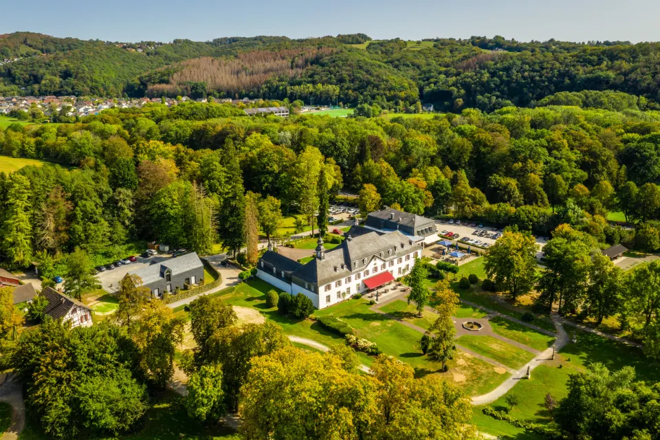 Schloss Auel in Lohmar – Luftaufnahme