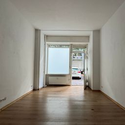 Kompaktes Gewerbe mit Schaufenster !