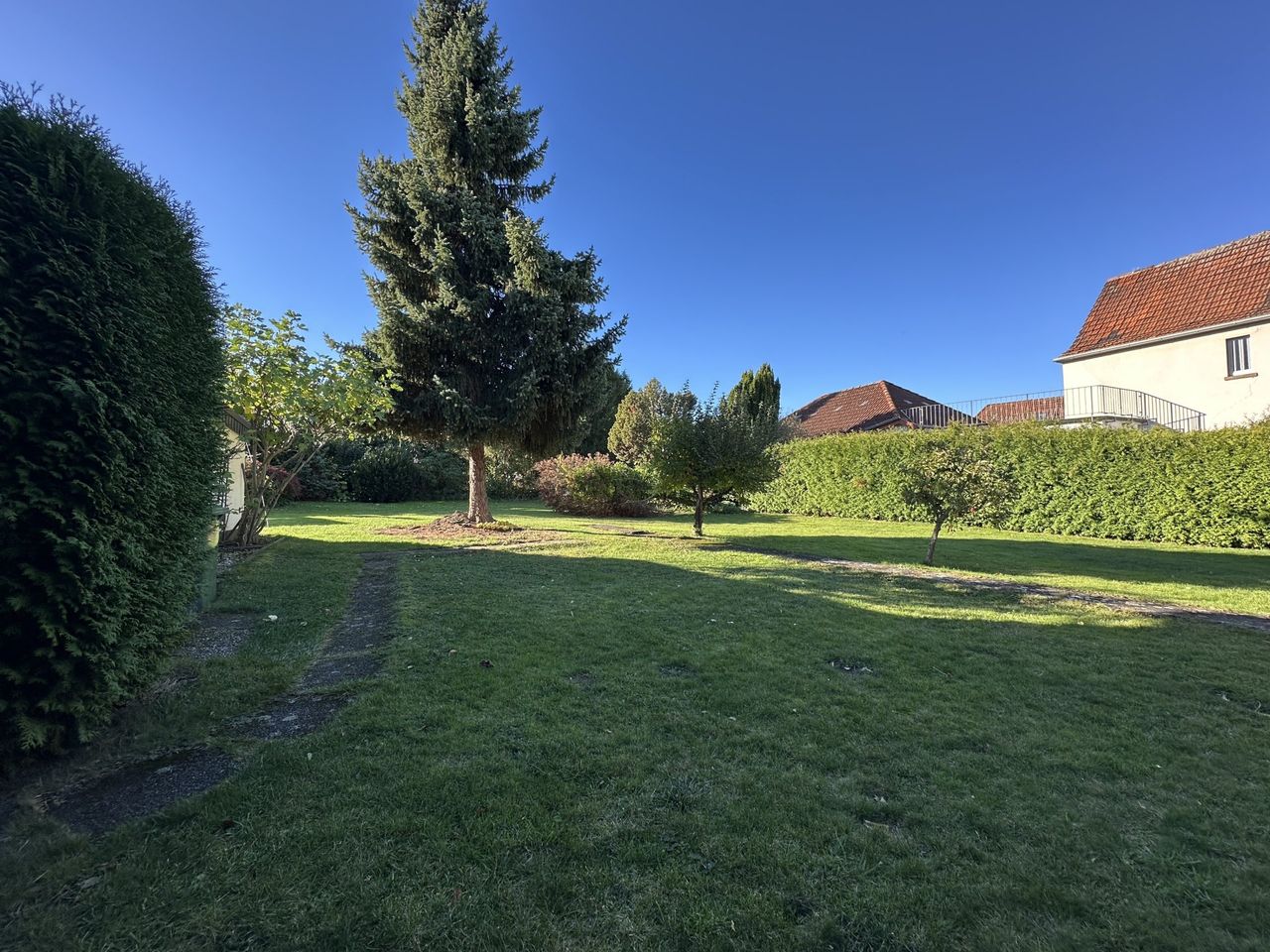 Ansicht von der Straße aus