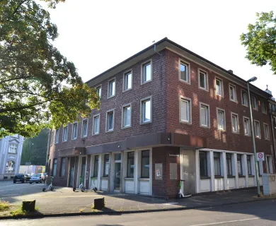 Wohn- und Geschäftshaus in zentraler Lage von Duisburg-Meiderich