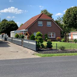 Geräumiges Einfamilienhaus auf großem Grundstück