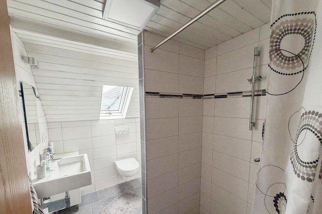 OG Badezimmer 