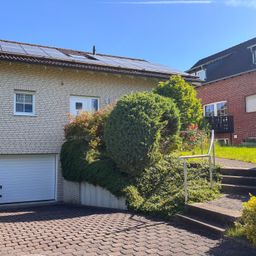 Gepflegtes Einfamilienhaus mit Terrasse, Garten und Garage in zentraler Lage von Windeck/Rosbach!