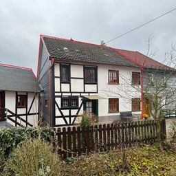 Ankommen und wohlfühlen: Gemütliches Einfamilienhaus in zentraler Lage von Wissen!