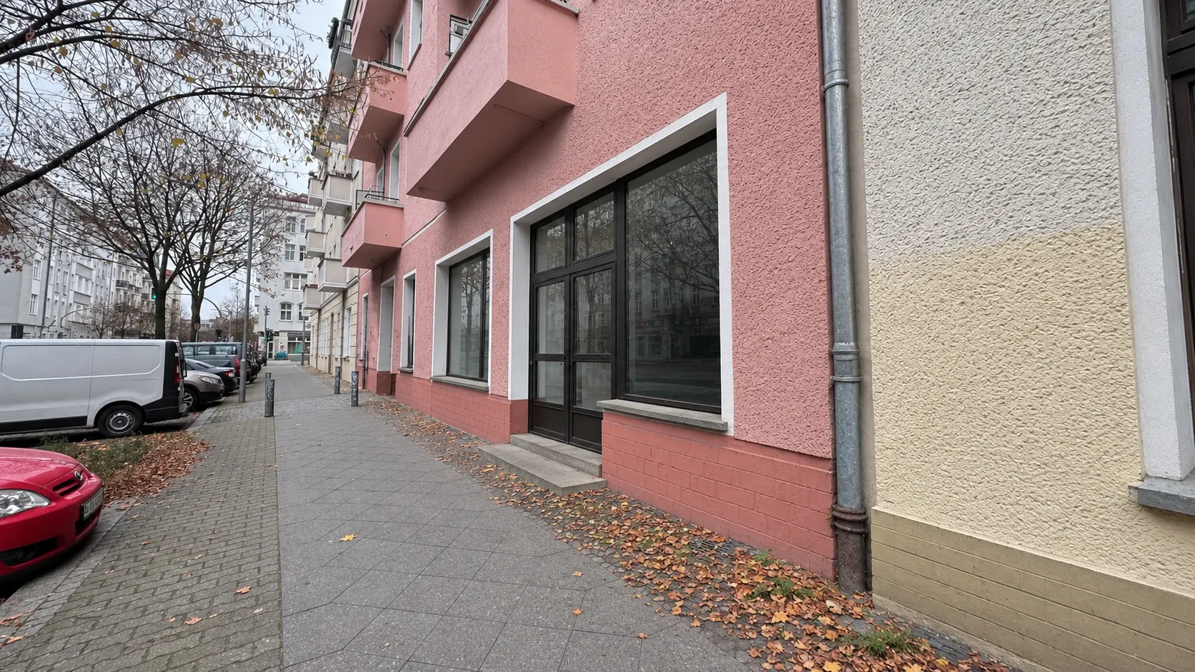 Vielseitige Gewerbefläche mit Potenzial sucht langfristigen Mieter !