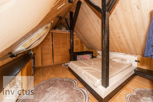 Schlafzimmer im DG
