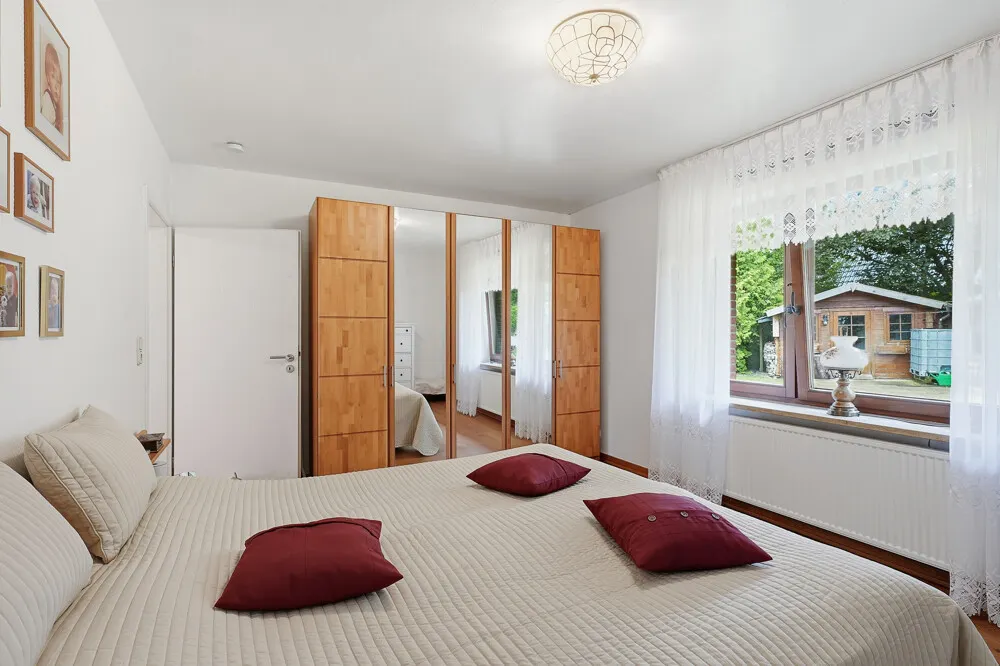 Schlafzimmer EG