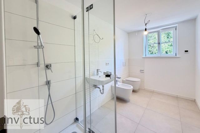 Badezimmer DG
