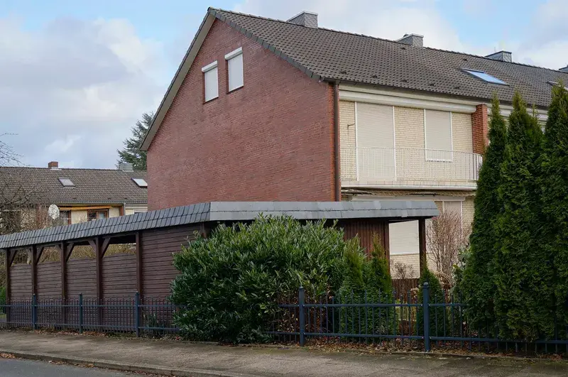 Topgepflegtes Reihenendhaus in Halstenbek-Krupunder
