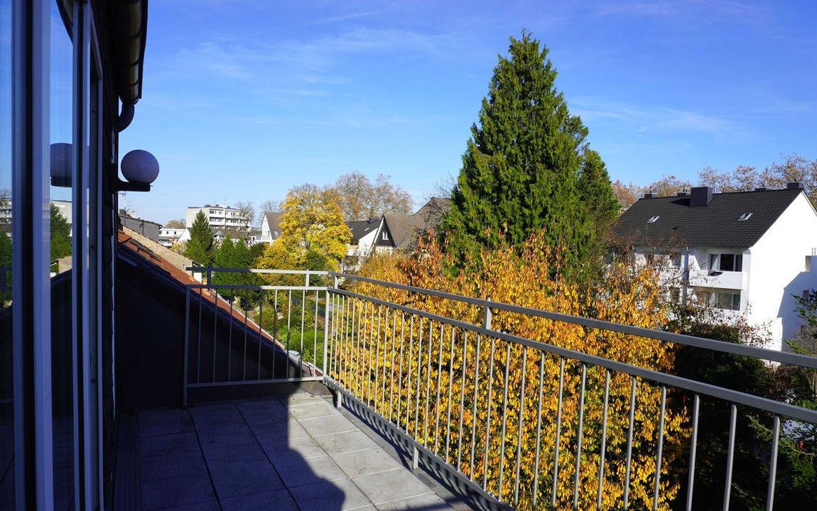 Sanierte 2-Zimmerwohnung mit Balkon und Blick über Leverkusen-Opladen!