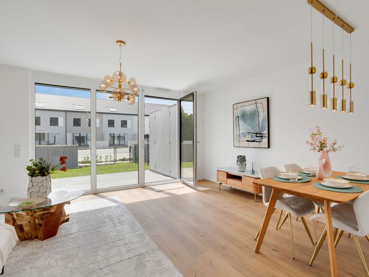 Modernes Neubauquartier: 27 Reihenhäuser für Familien & Pendler !