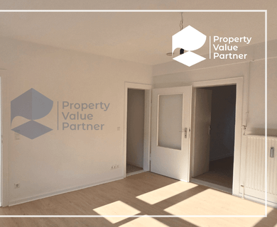 Helle gepflegte Wohnung mit Balkon