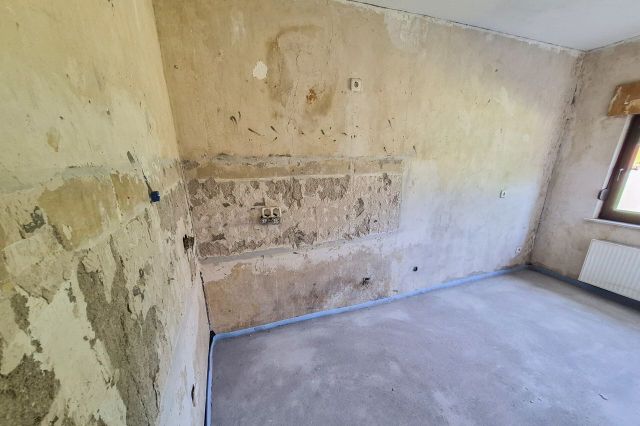 Küche - Wohnung links