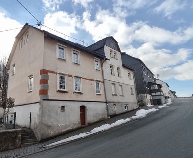 Charmante Doppelhaushälfte in Westerburg – ruhig gelegen und dennoch zentral