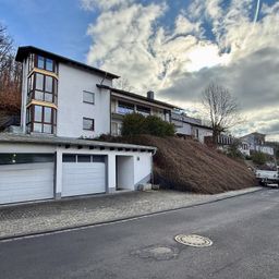 Großzügiges Einfamilienhaus mit Aufzug, Sauna und schönem Ausblick!