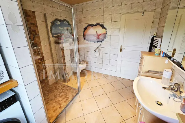 DUSCHBAD