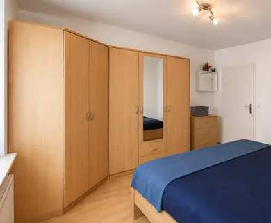 GEPFLEGTE 2- ZIMMER WOHNUNG IN GEFRAGTER KREFELDER LAGE ZU MIETEN!! - Foto 3