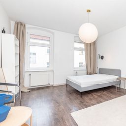 Charmanter Altbau in Bestlage von Prenzlauer Berg !