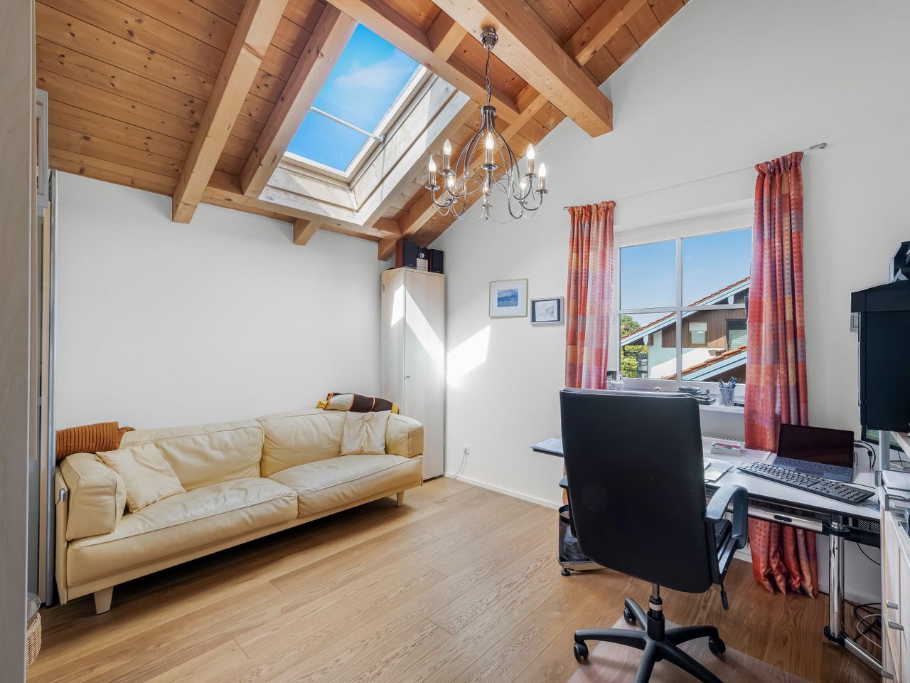 Arbeitszimmer