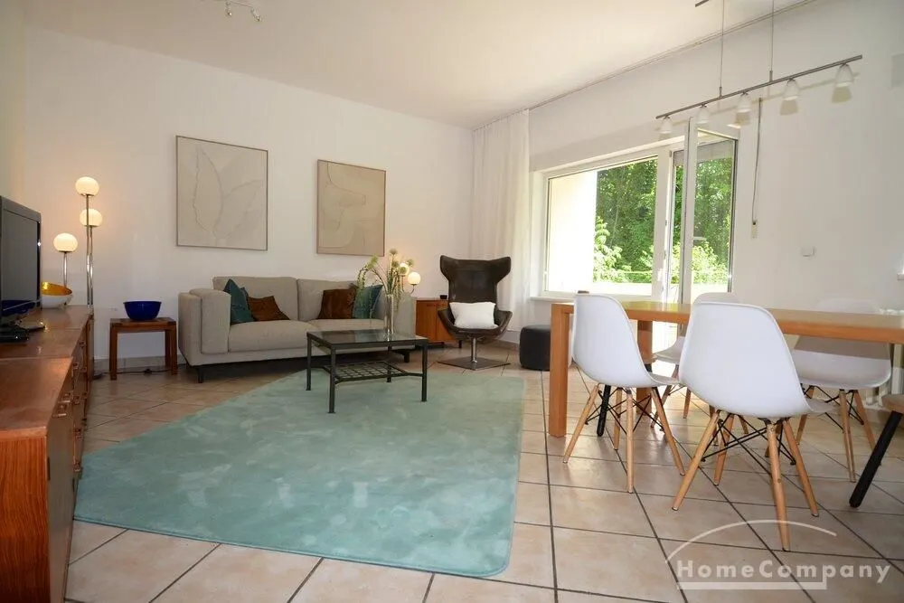 Vollständig möblierte 3,5-Zimmer-Wohnung mit 2 Balkonen und Stellplatz in Berlin-Zehlendorf - Photo 2