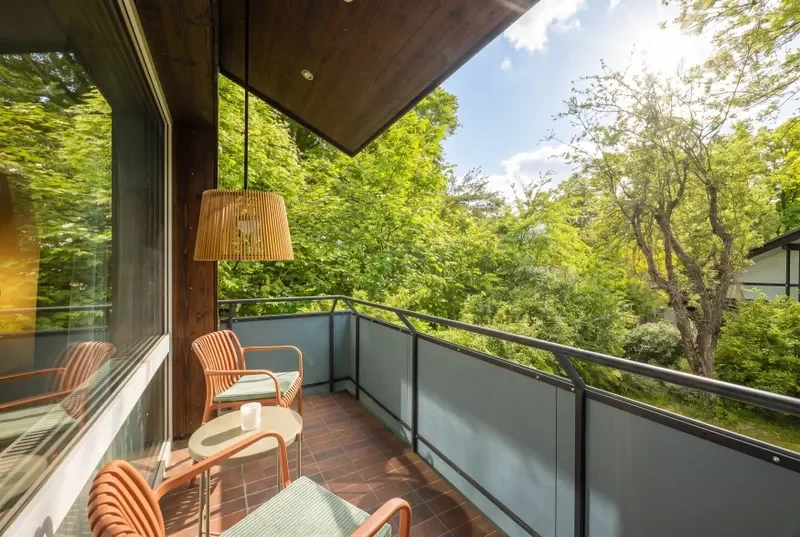 Balkon - KI bearbeitet