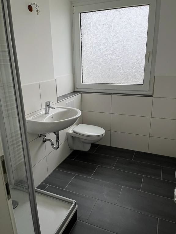 2-Zimmer Wohnung mit Balkon & Einbauküche - Foto 4