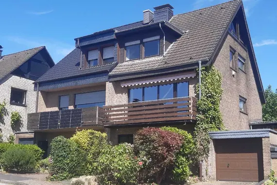 Ihr neues Zuhause in Ratingen-Homberg: Doppelhaushälfte mit Garten und Garage