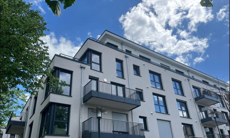 Ansicht vom Haus und Terrasse