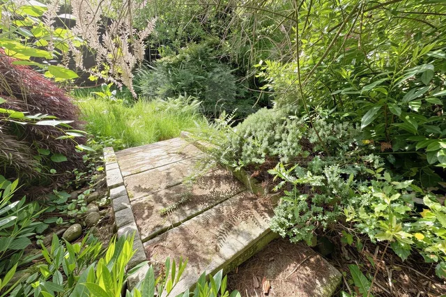 Garten mit Teichanlage
