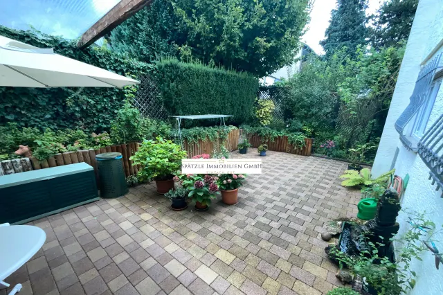 Terrasse Hauptwohnung