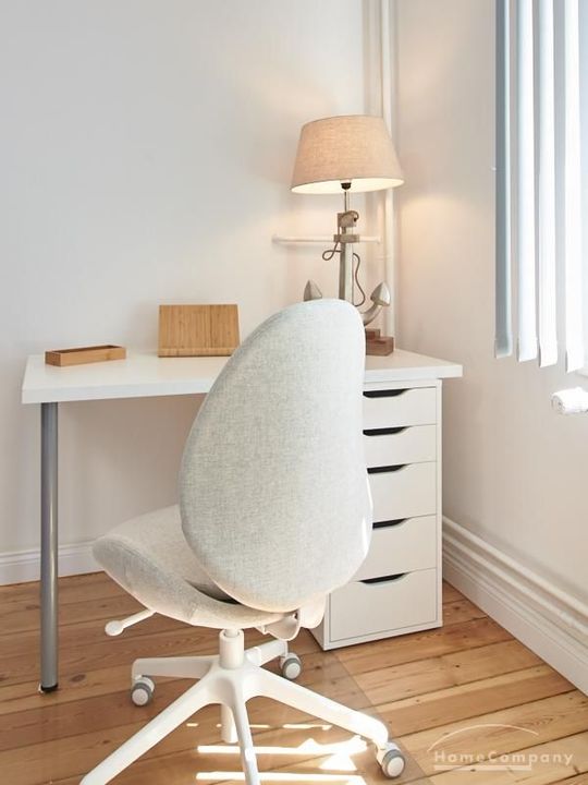 Arbeitsbereich im Schlafzimmer