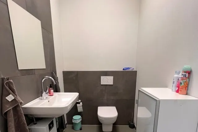 Büor Erdgeschoss Sanitär Damen