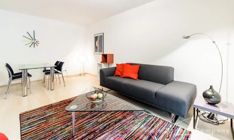 Wohnzimmer mit Essbereich