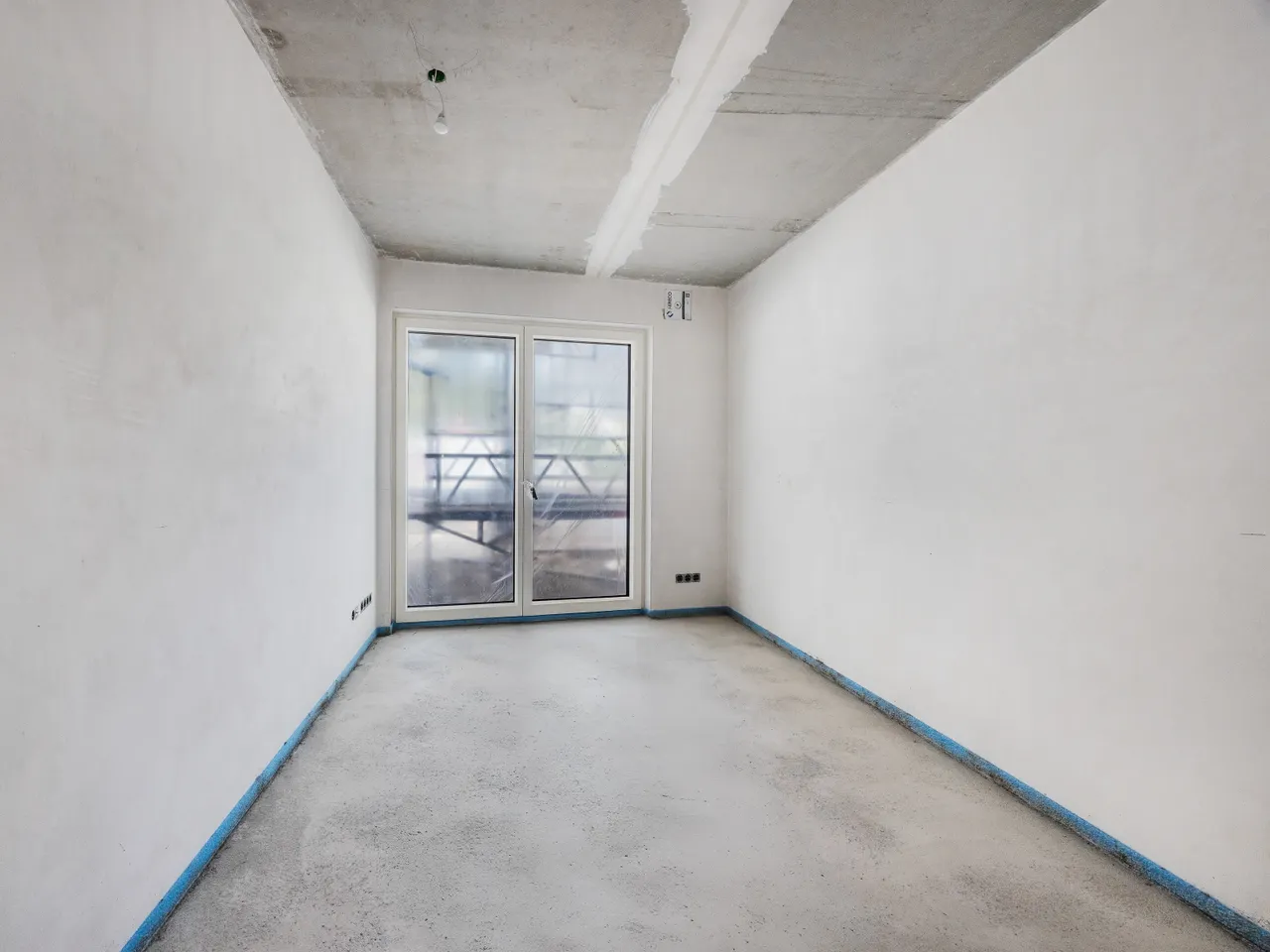 Schlaf-/ Arbeitszimmer