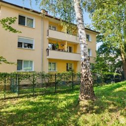 Modernisierte 3-Zimmer-Eigentumswohnung mit Garagenstellplatz in ruhiger, zentraler Lage