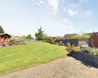 Innenhof_mit_Sitzbereich