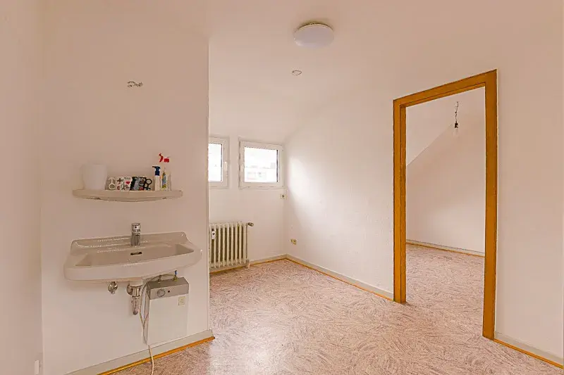 Immobilienmakler in Düsseldorf - Titel 5 zu mieten