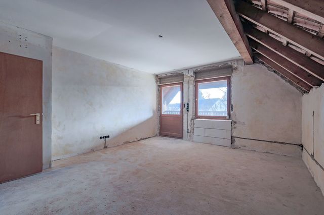 Zimmer 1 OG