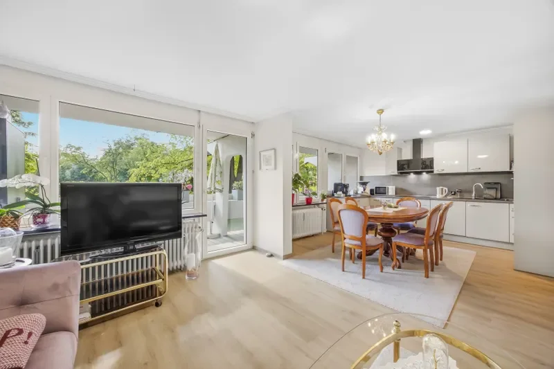 Wohn- und Essbereich