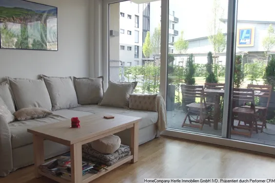 In Vorbereitung: Hell & gemütlich möbliert mit sonniger Terrasse für 6-11 Monate in Merzhausen