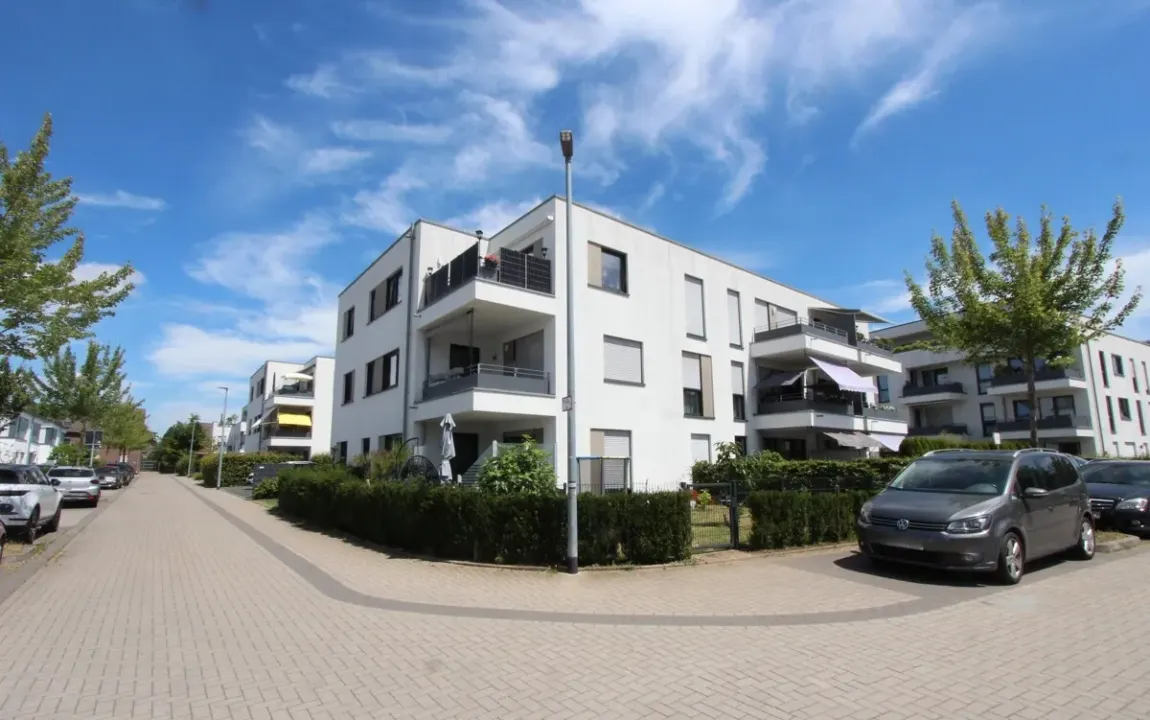 Nettetal-Lobberich: Barrierefreie 2-Zimmer Erdgeschoss-Wohnung mit ca. 67 m² Wohnfläche und Garten