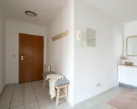 Eingangsbereich - (KI Home Staging