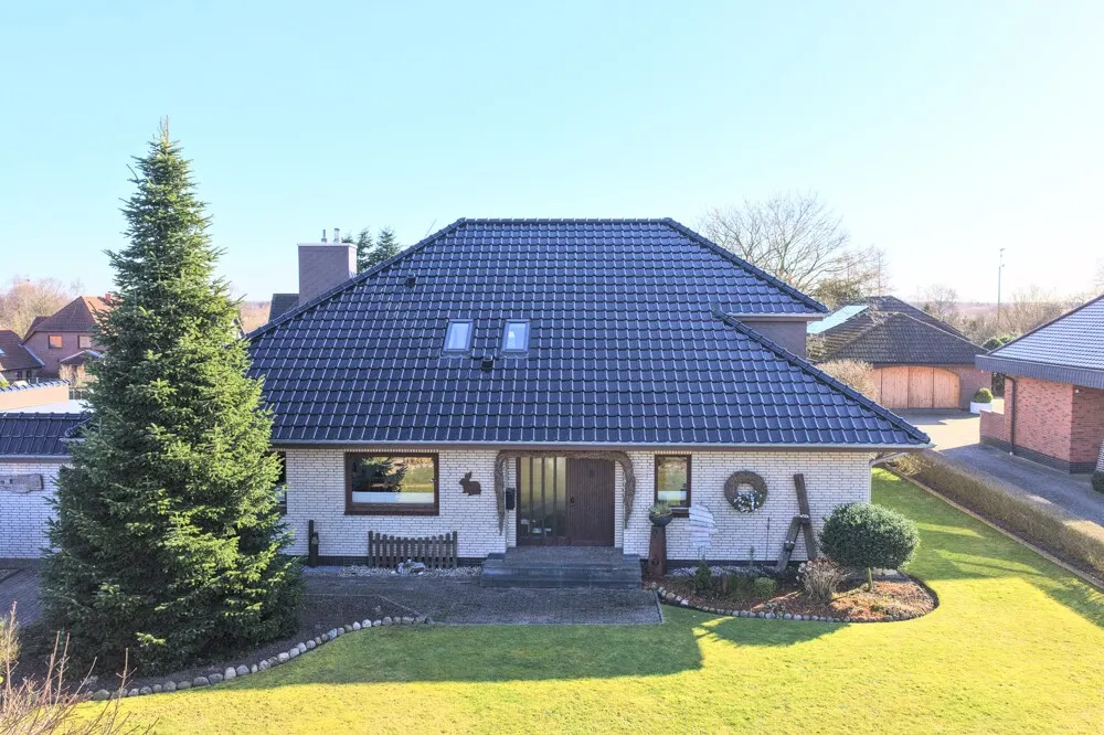 Außenansicht, von vorne