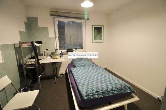 Schlafzimmer 5