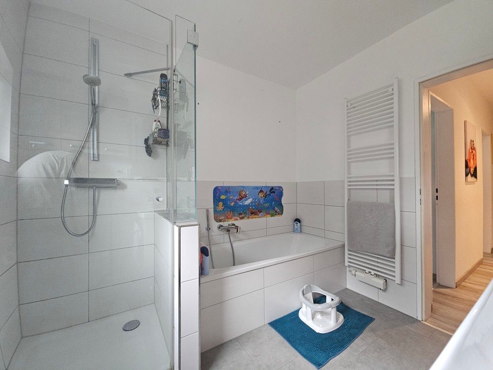 Vollbad Erdgeschoss, Ansicht 2