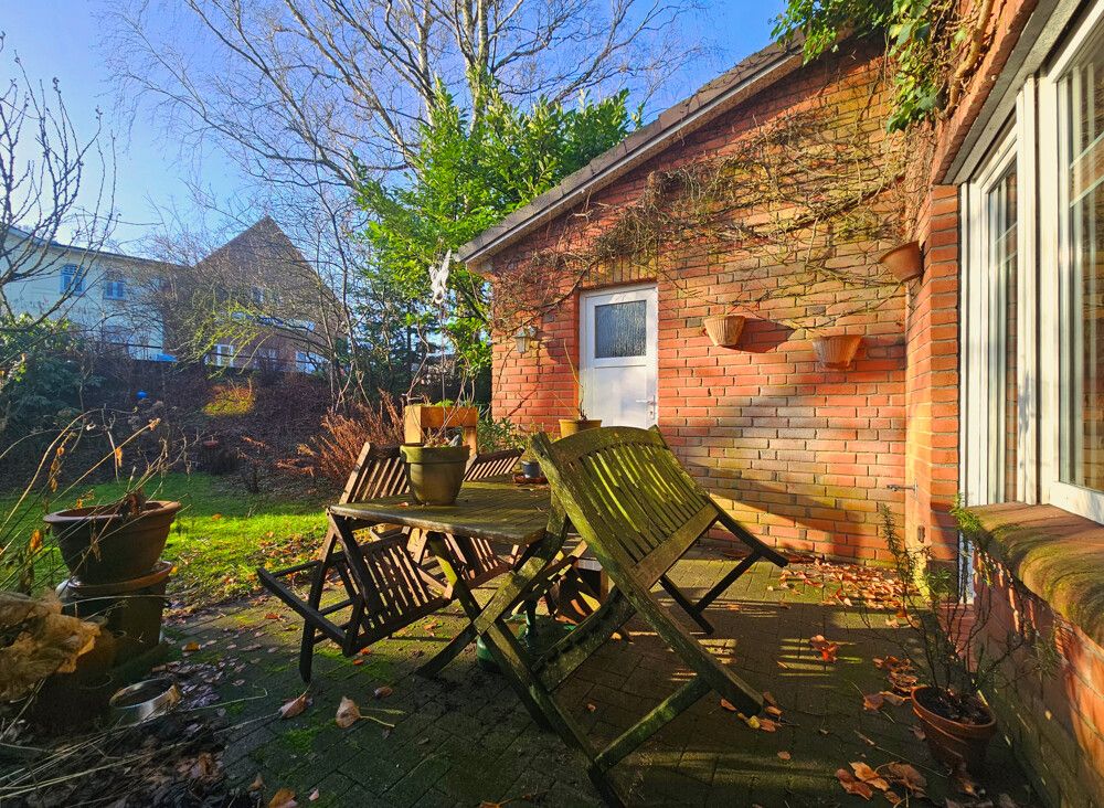 nach Süden ausgerichtete Terrasse