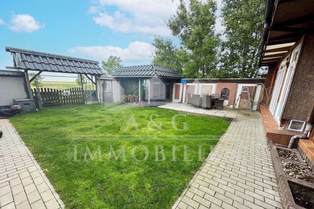 GARTEN MIT WEITBLICK