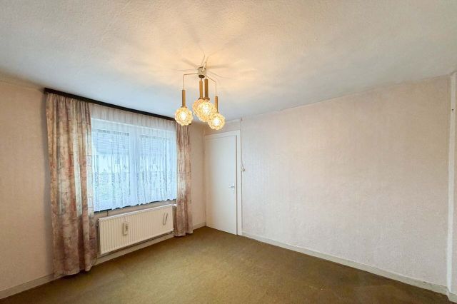 Wohnzimmer (EG)