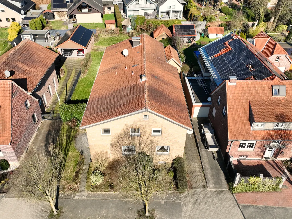Vogelperspektive frontal
