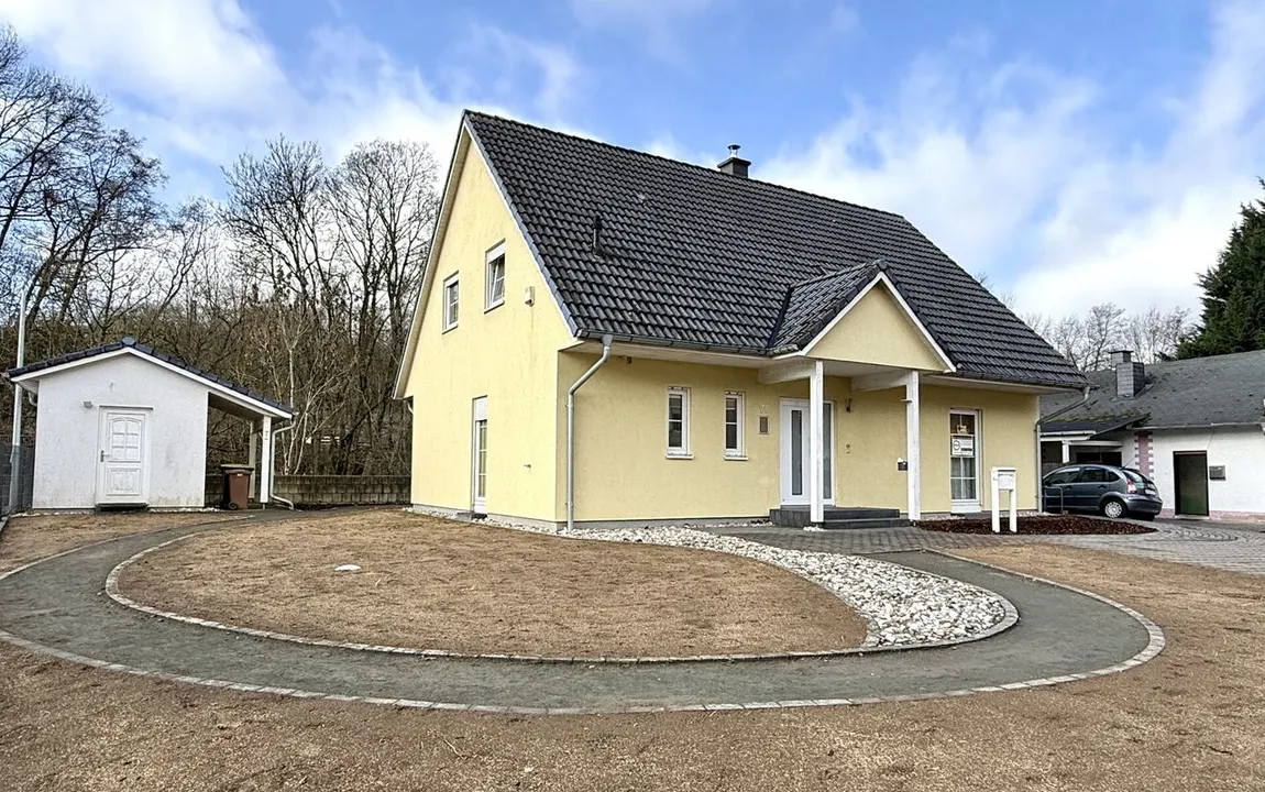 Viel Platz in bester Lage – gepflegtes Einfamilienhaus mit Garten!